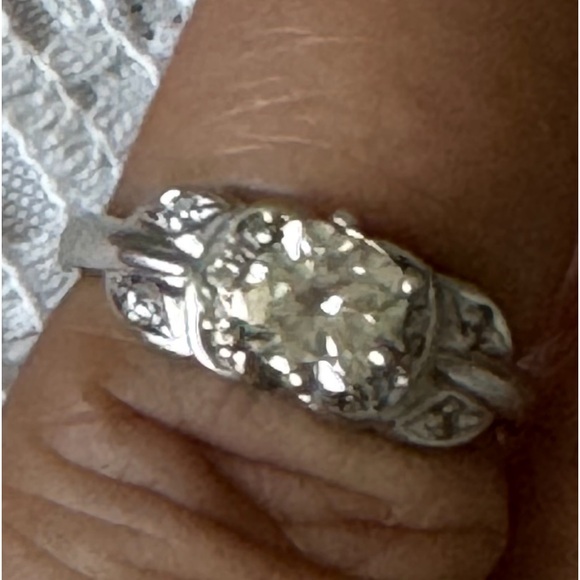 14K white gold ring with a 1.1 carat diamond, - Picture 2 of 8